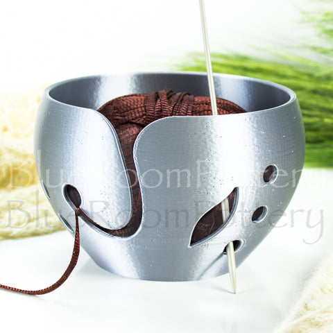 Silver Yarn bowl w/ leaf, Regular Knitting Bowl, 3D printed eco friendly plastic Travel Crochet bowl