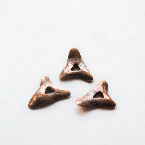 Bronze Triangle Cornflake dangle Bead, Greek Mykonos Casting, Metal jewelry craft supplies (3pcs)