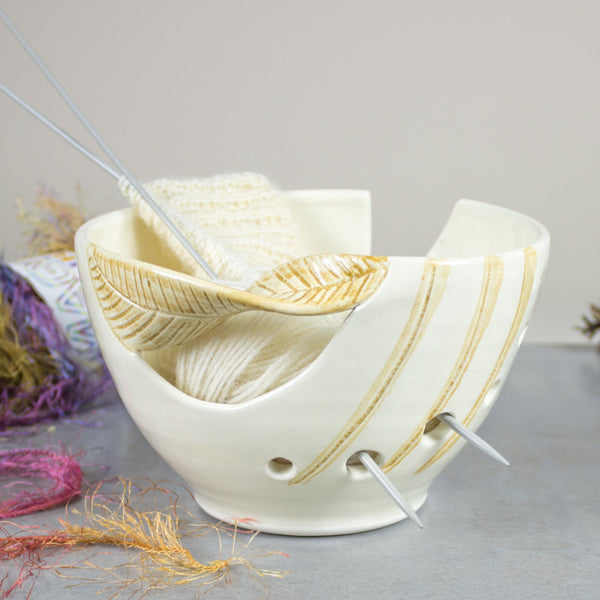 Weabetfu Sheep Ceramic Yarn Bowl Knitting Yarn Ball Holder Handmade Craft Knitting Bowl Storge Crocheting Accessories and Supplies Organizer,Perfect