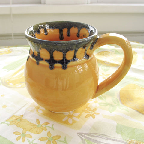 Happy Yellow Pottery Coffee mug