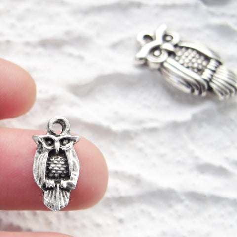 Antique silver plate Greek Owl Mykonos Casting 13mm Metal Charm Pendant DIY jewelry craft supplies (2 pieces)